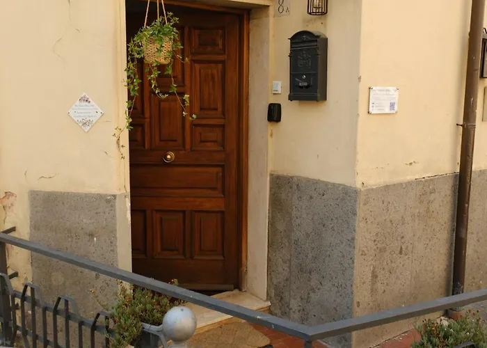 Borgo E * Anguillara Sabazia